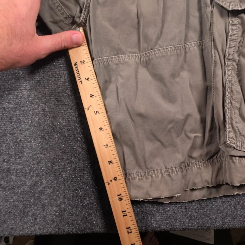 VTG Abercrombie Cargo Shorts Mens XL Khaki Tan Cotton Elastic Waist Pockets